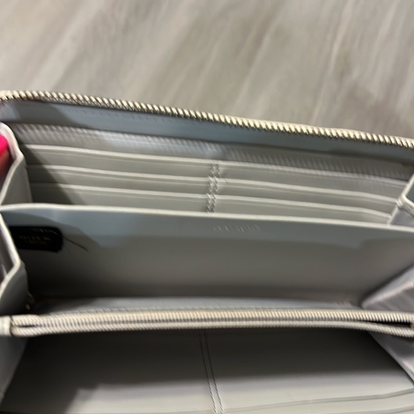 Coach Wallet - Picture 2 of 3